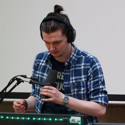 EviN front commentary.jpg